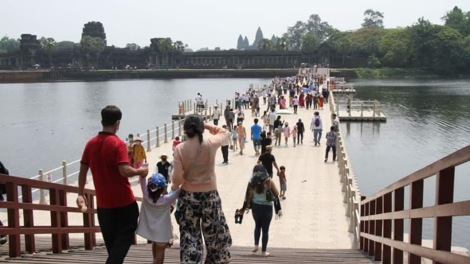 暹粒省政府爆光66名扒手照片 提醒游客提高警惕！