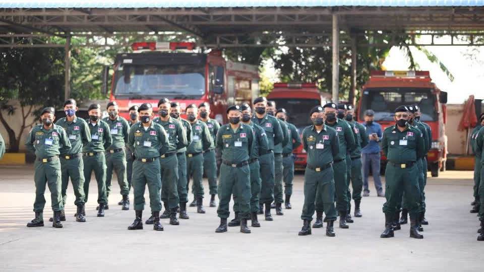 柬新年期间，金边近200名消防员和30辆消防车待命